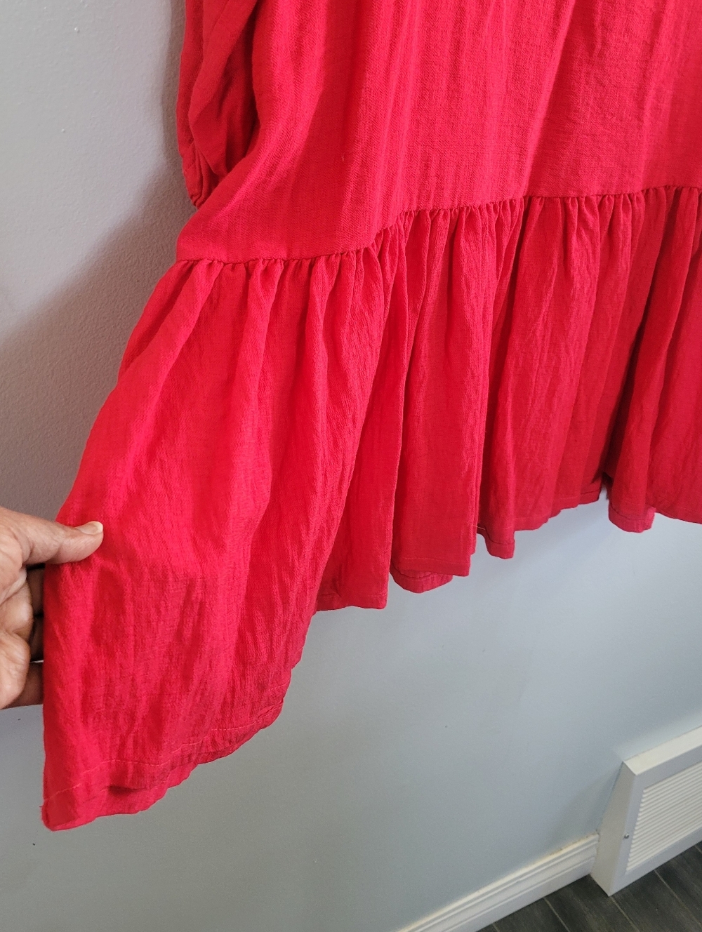 EMMA KNUDSEN Jilly Dress Size M Red Made In Canada Limitied Edition Ruffle Hem - Picture 8 of 10